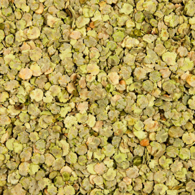 35 flaked peas premium hay